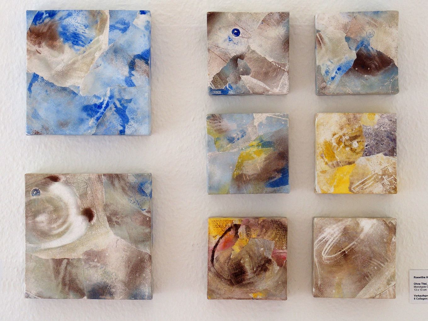 Roswitha Haupt: 8 x ohne Titel, 2010, Monotypie auf Leinwand, (l.) 20 x 20cm, (r.) 13 x 13cm